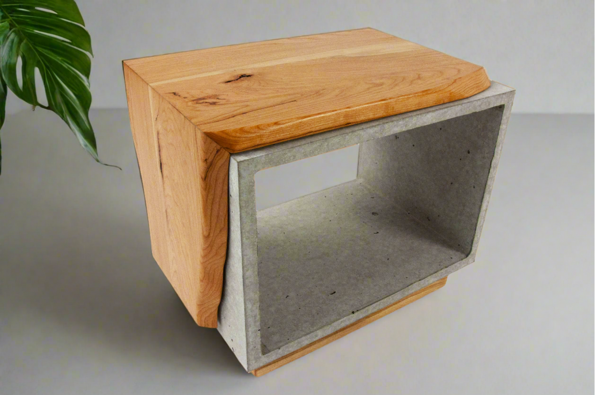 Rhombus - Concrete & Live Edge Cherry Wood Side Table