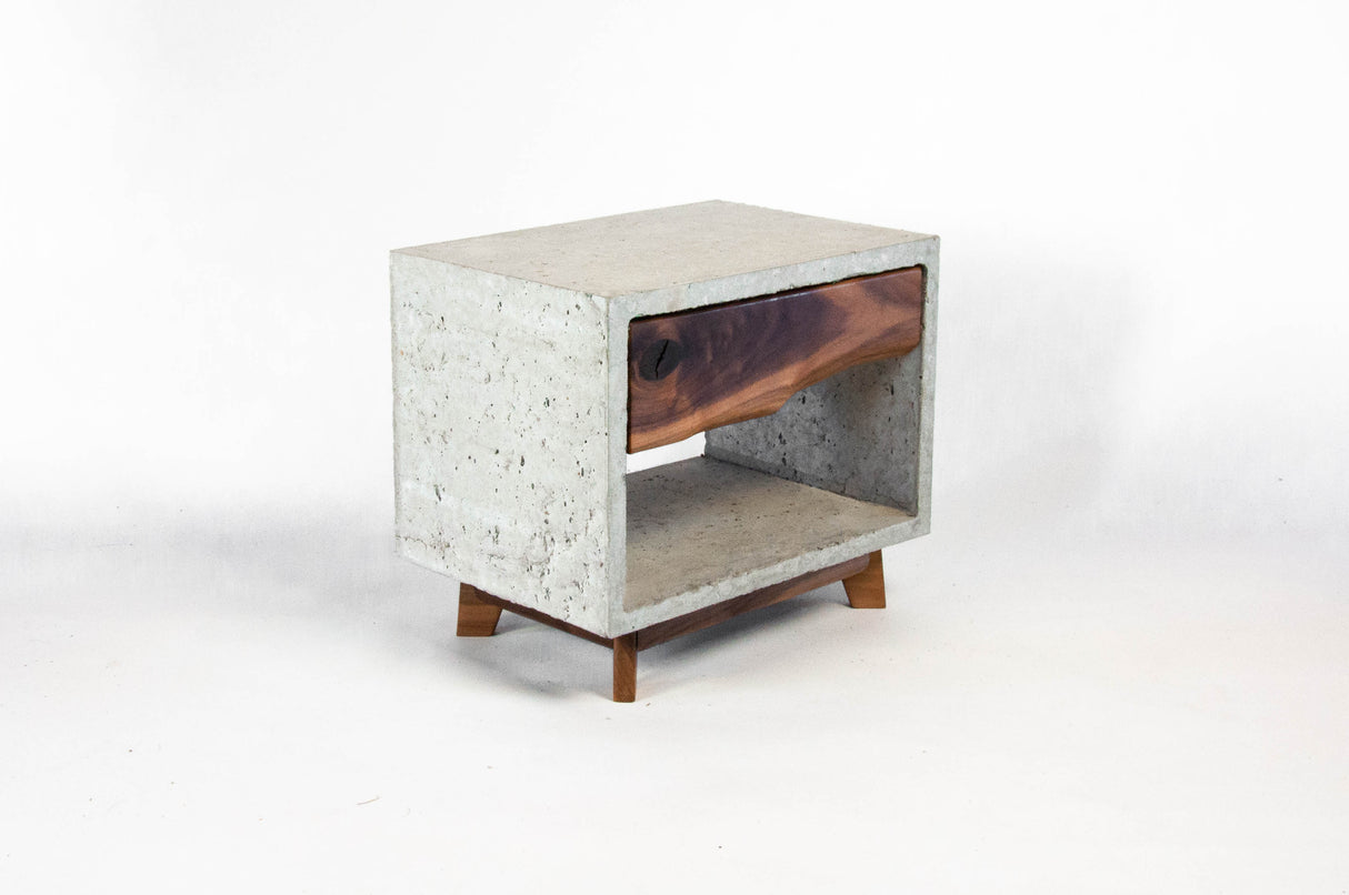 Table de nuit à tiroirs en béton et bois Live Edge nain - Table d'appoint