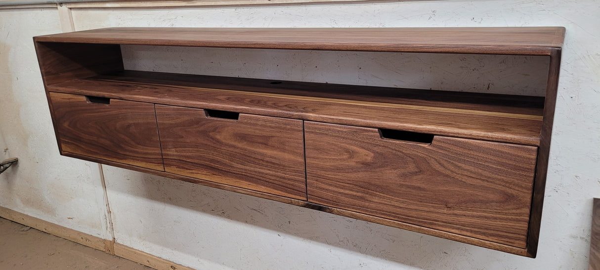 Table de chevet flottante en noyer noir sur mesure avec 3 tiroirs et étagère