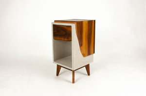 Lampe de bord classique - Boîte en béton et plateau en bois Live Edge / Table de chevet à tiroir latéral